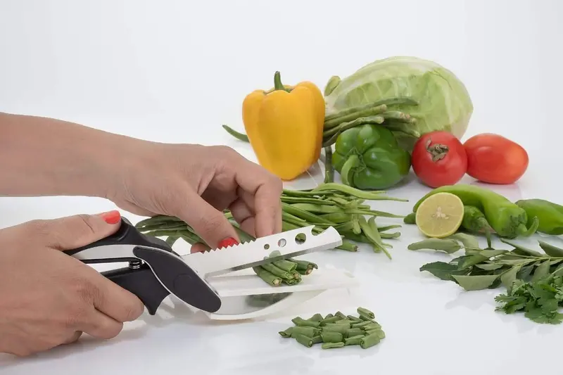 4-In-1 Stainless Steel Clever Cutter – Slicer, Dicer, Julienne & Grater Tool 1