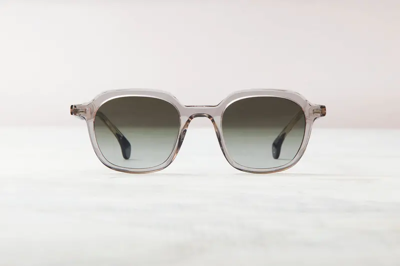 Barcelona Sunglasses In Blond Ale Finish 1