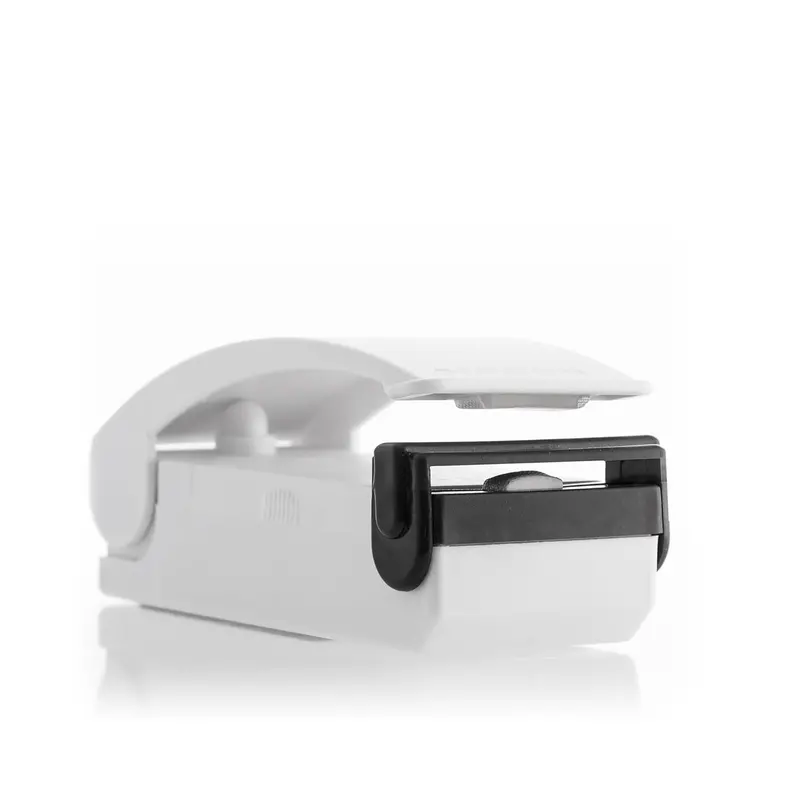 Innovagoods 821562 Magseal Magnetic Food Bag Sealer – Reusable White Tool 1