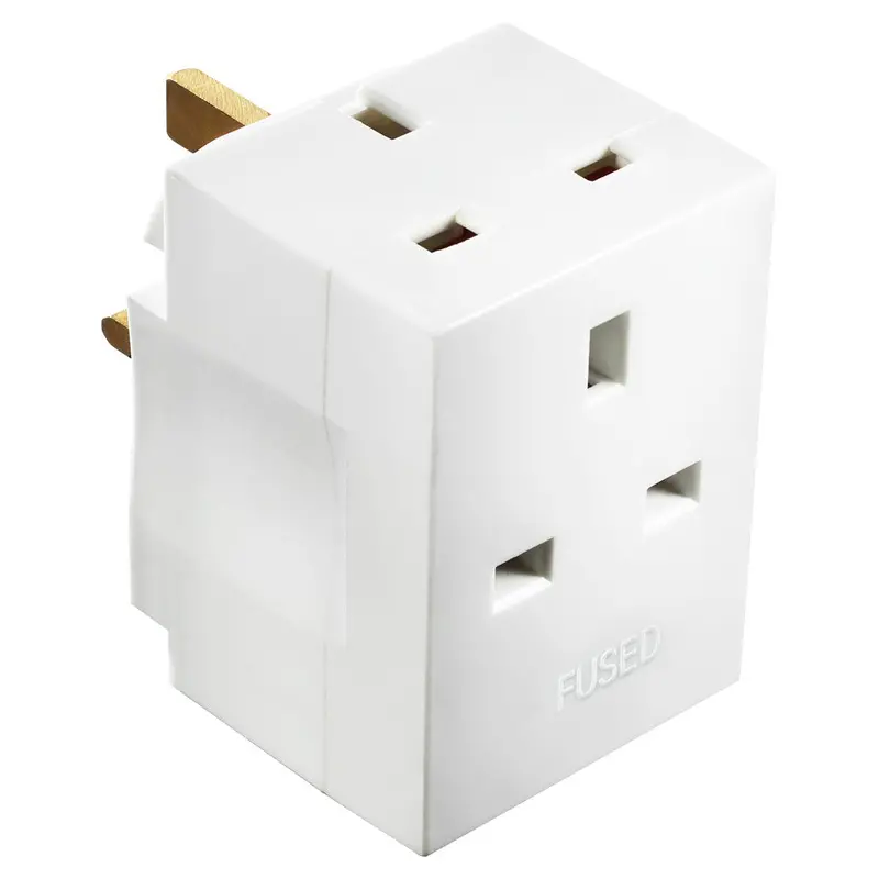 Masterplug 3-Gang Socket Extension Adaptor – Compact White Travel-Friendly Power Strip 1