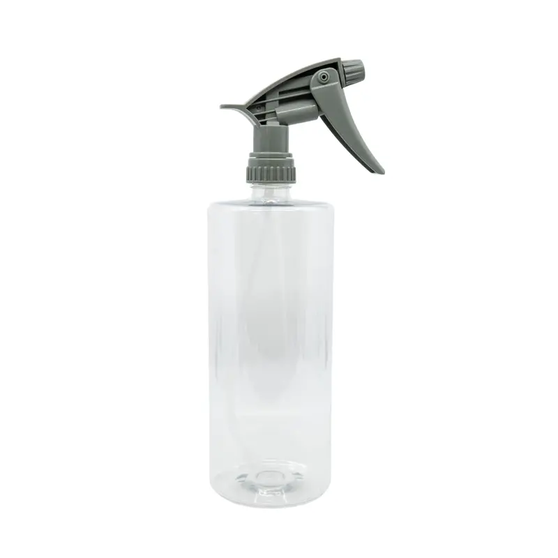 Quart-Sized Chemical Resistant Bottle With Commercial-Grade Sprayer 1