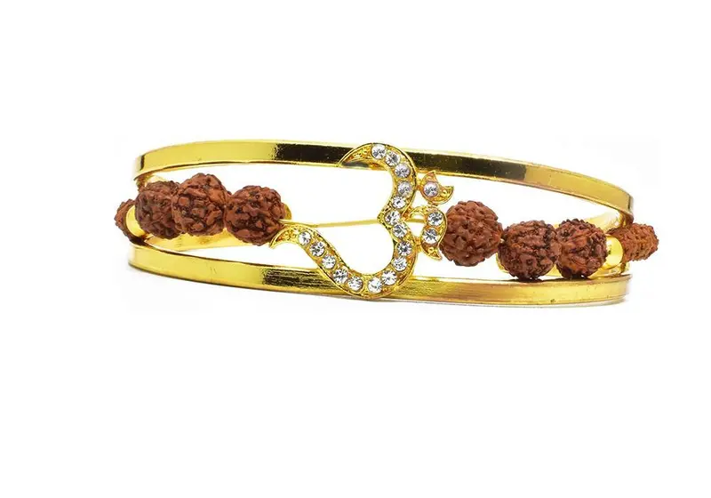 Rk04 Gold-Plated Brass Bracelet – Elegant Unisex Statement Piece 1