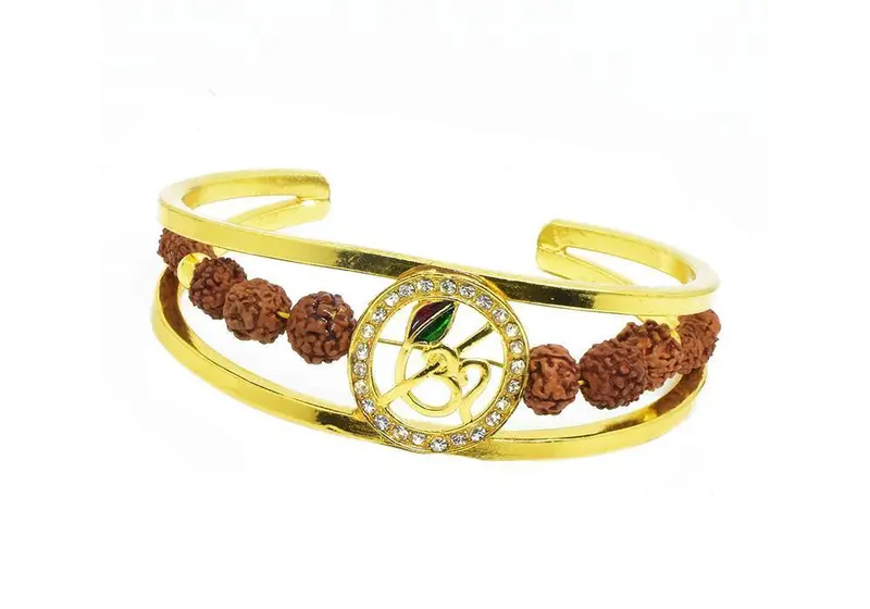Rk05 Gold-Plated Brass Bracelet – Modern Unisex Metallic Accent 1