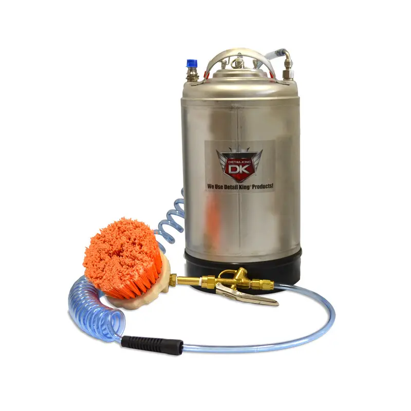 Tire Shine Application Tank With 6-Inch Brush 1